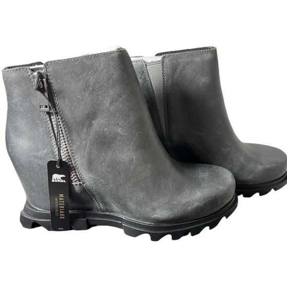 Sorel Shoes - Sorel Womens Black Leather Joan of Arctic Waterproof Wedge Zip Bootie Sz 7.5 NIB
